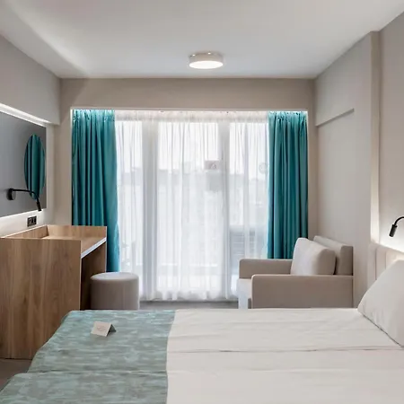 Hotel Grand Sunny 4*